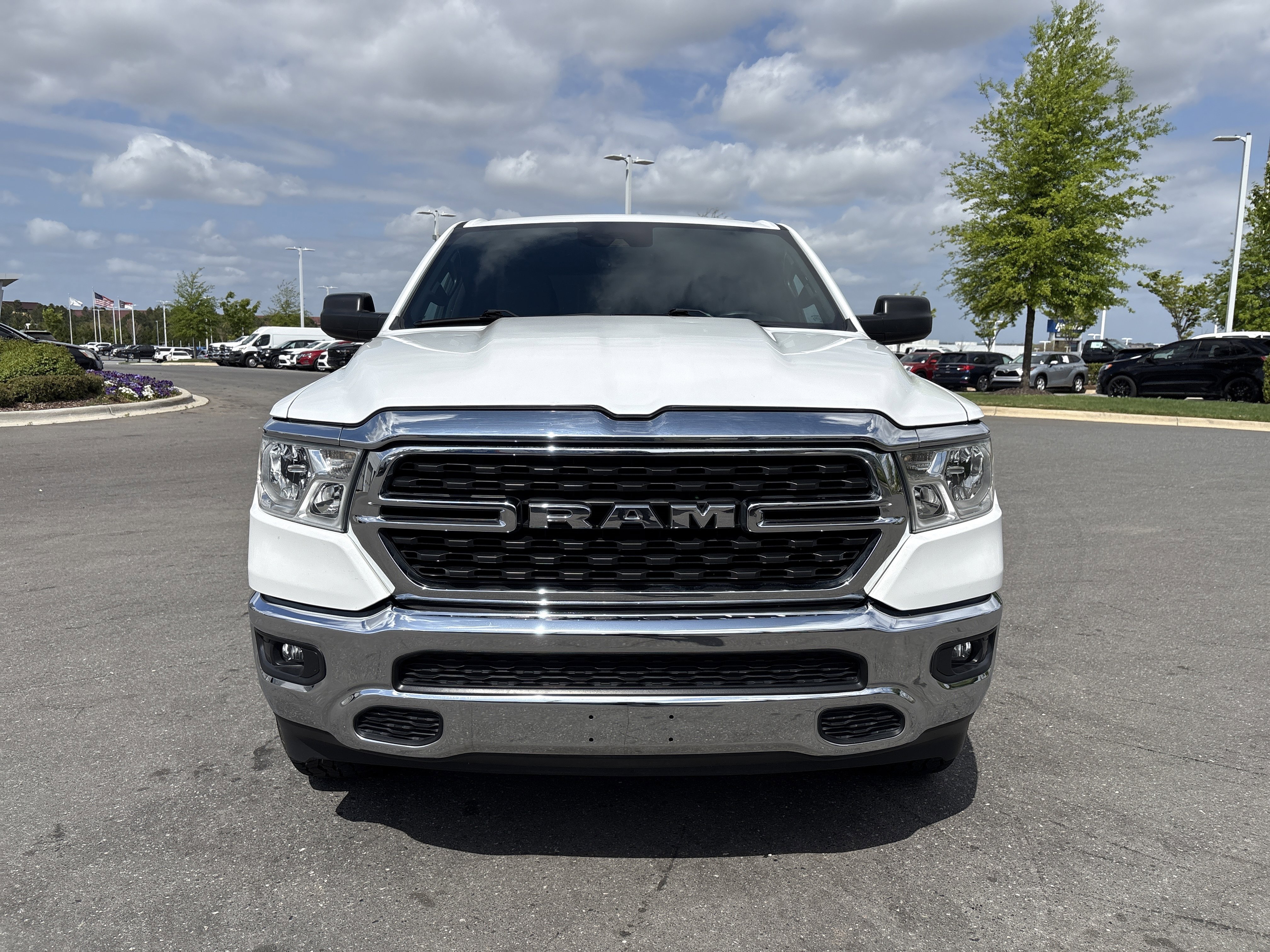 Used 2022 RAM 1500 Big Horn w/ Level 1 Safety Group AWD/4WD image 3