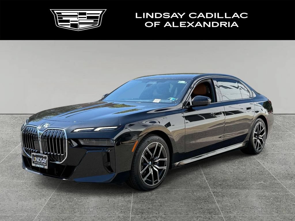 Used 2023 BMW 740i RWD image 1