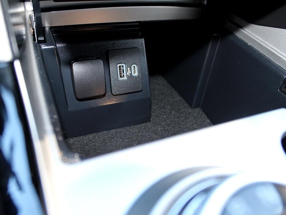 Used 2022 Ford Explorer ST w/ Equipment Group 401A AWD/4WD image 20