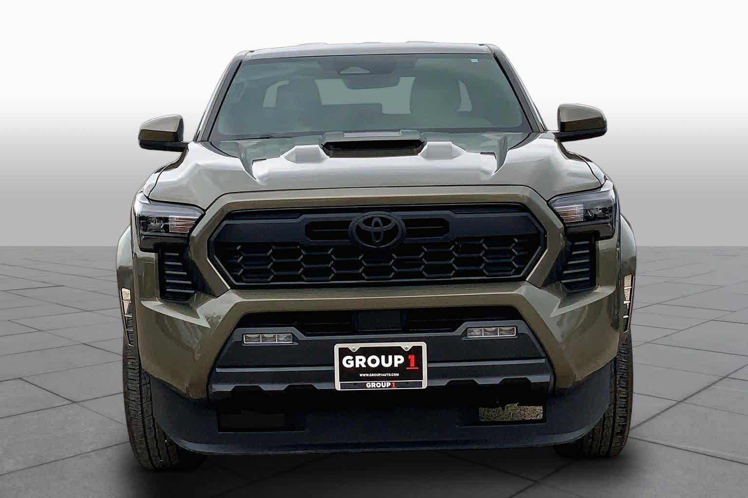 Used 2024 Toyota Tacoma TRD Sport RWD image 4