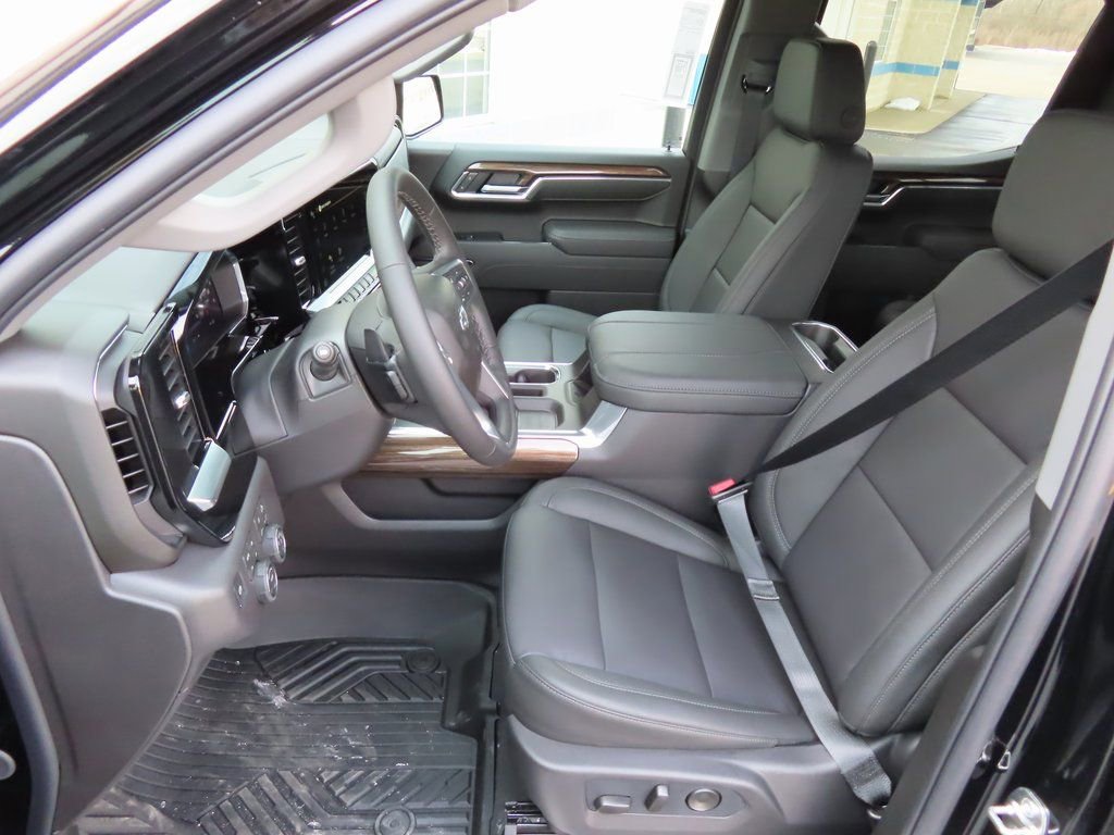 New 2026 Chevrolet Silverado 1500 LT Trail Boss w/ LT Trail Boss Premium Package AWD/4WD image 25