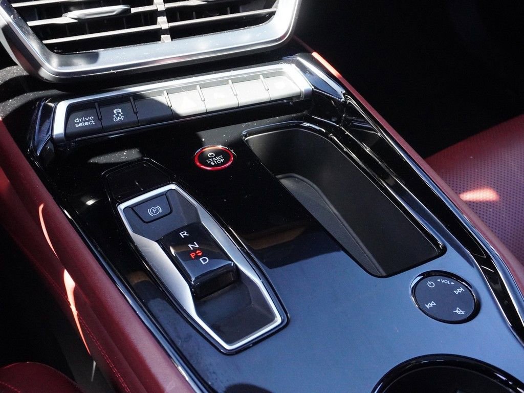 Used 2023 Audi e-tron GT Premium Plus AWD/4WD image 51