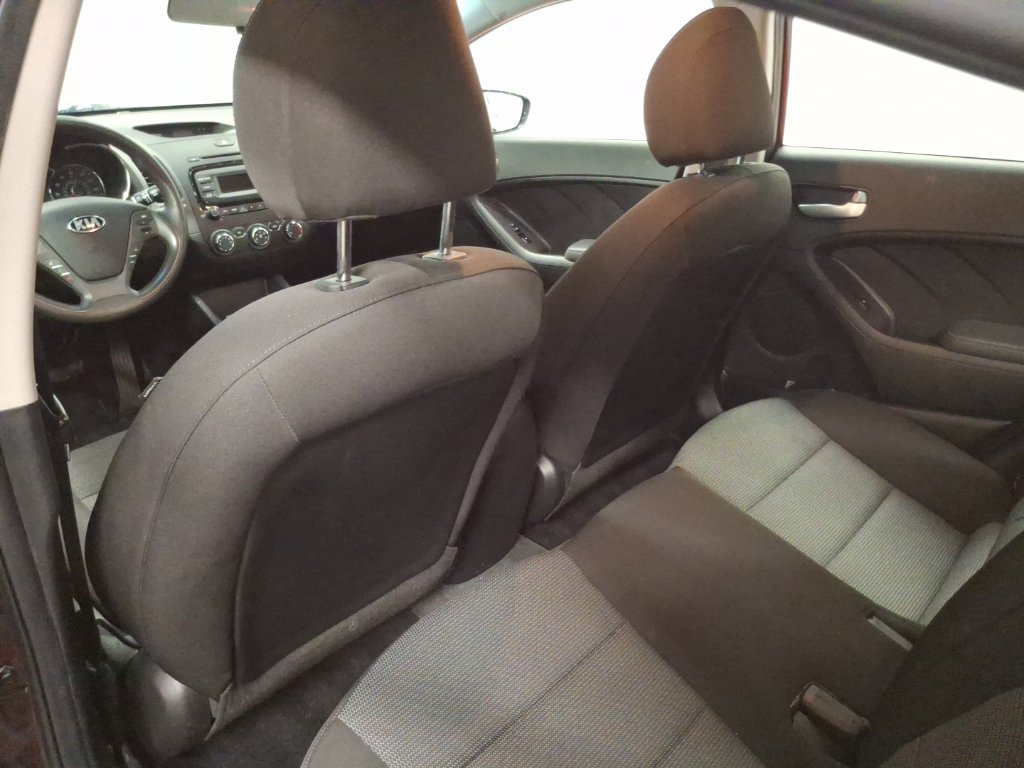 Used 2017 Kia Forte LX FWD image 13