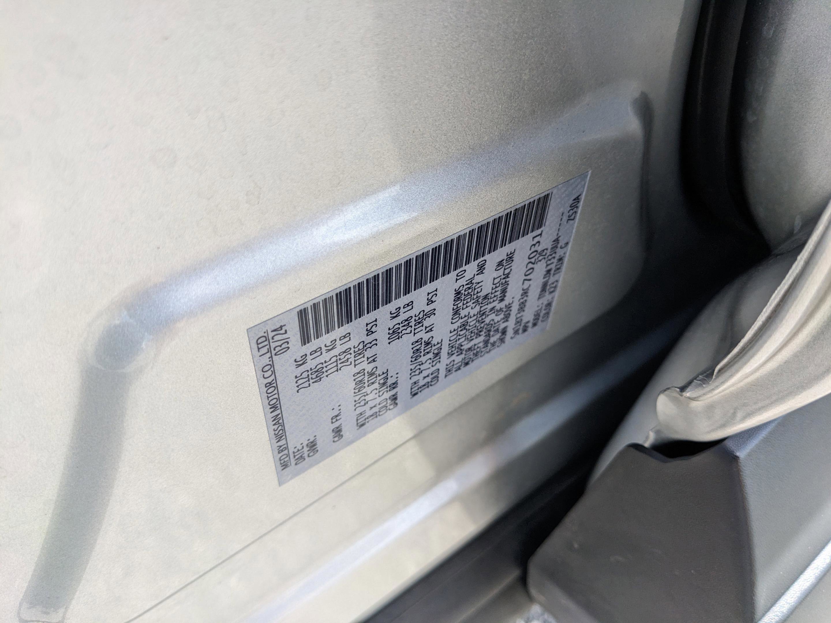 Used 2024 Nissan Rogue SV image 42