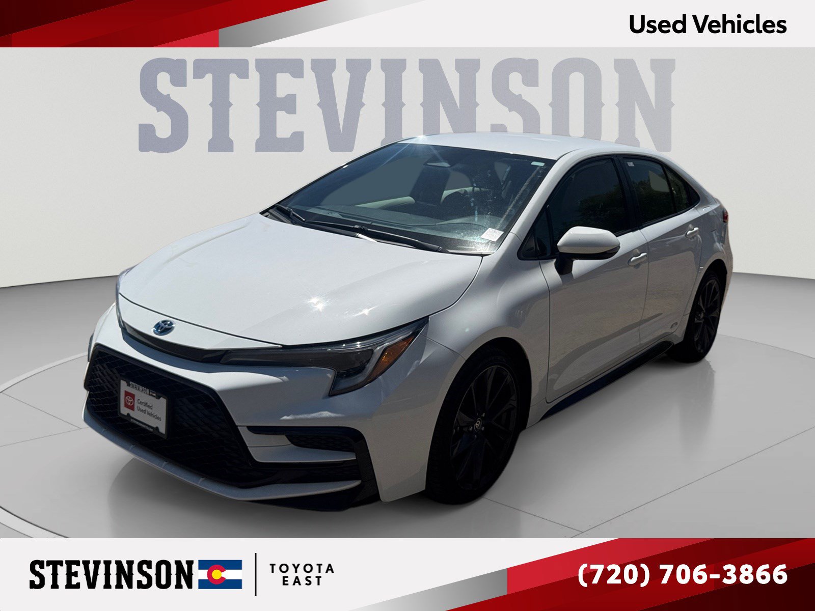 Certified 2025 Toyota Corolla SE AWD/4WD image 1