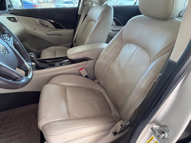 Used 2014 Buick LaCrosse Leather w/ Driver Confidence Package image 28