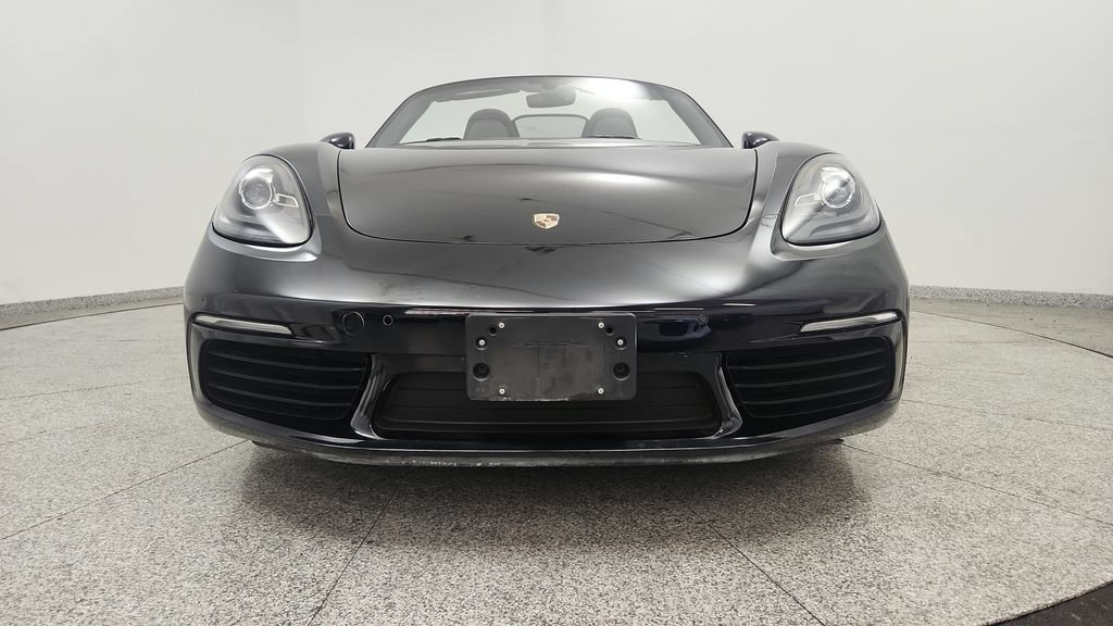 Used 2018 Porsche 718 Boxster S RWD image 10