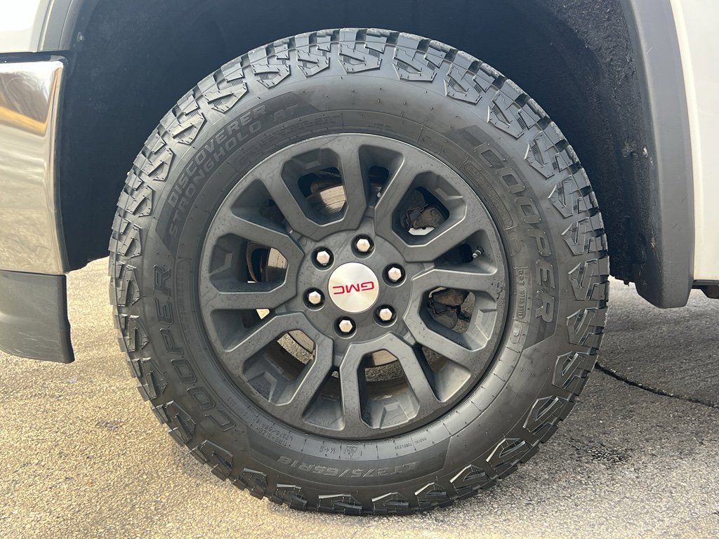 Used 2017 GMC Sierra 1500 4x4 Crew Cab image 9