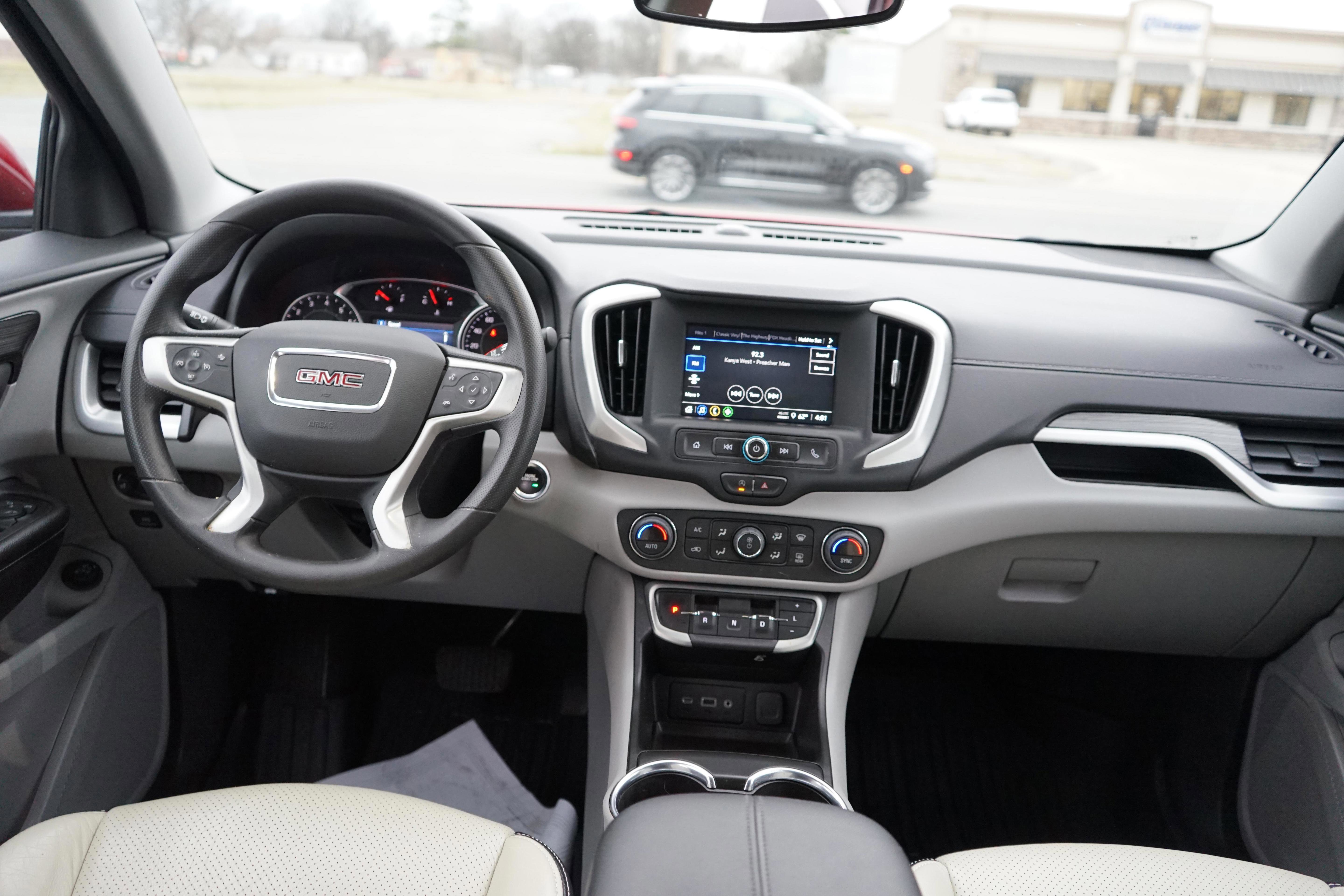 Used 2022 GMC Terrain SLE w/ Driver Convenience Package image 22