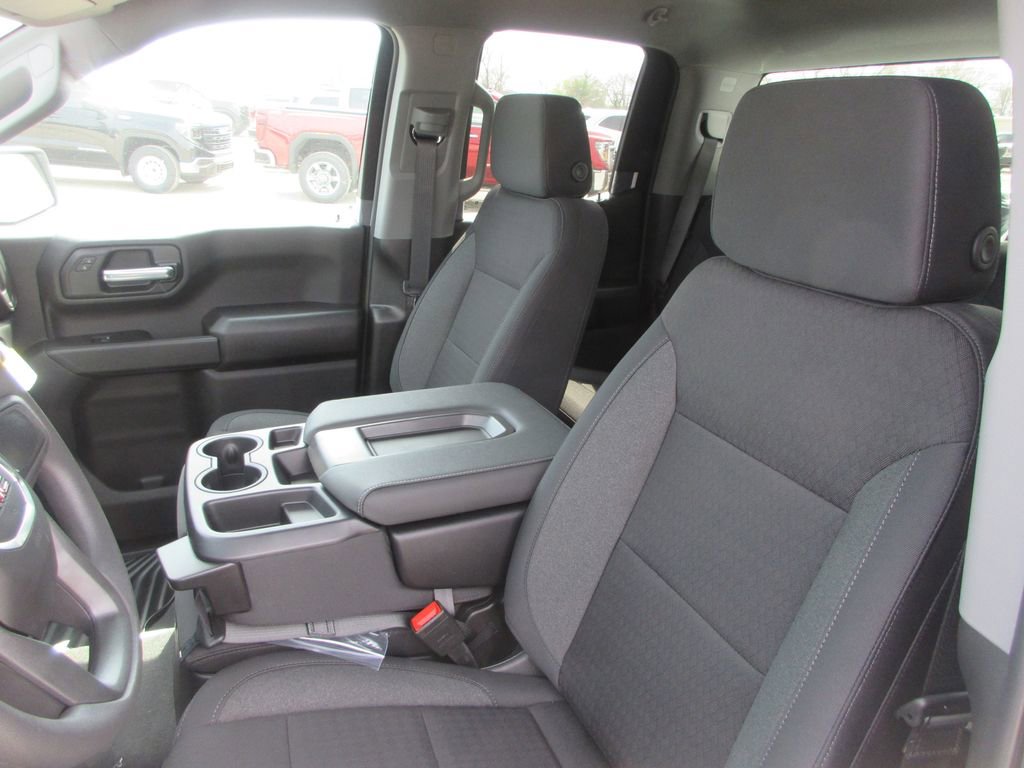 New 2026 GMC Sierra 1500 Pro image 13