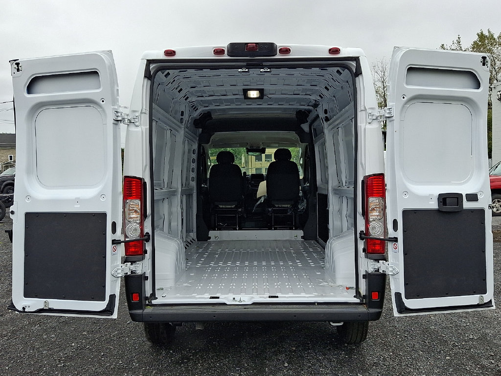 New 2026 RAM ProMaster 2500 w/ Convenience Group FWD image 17