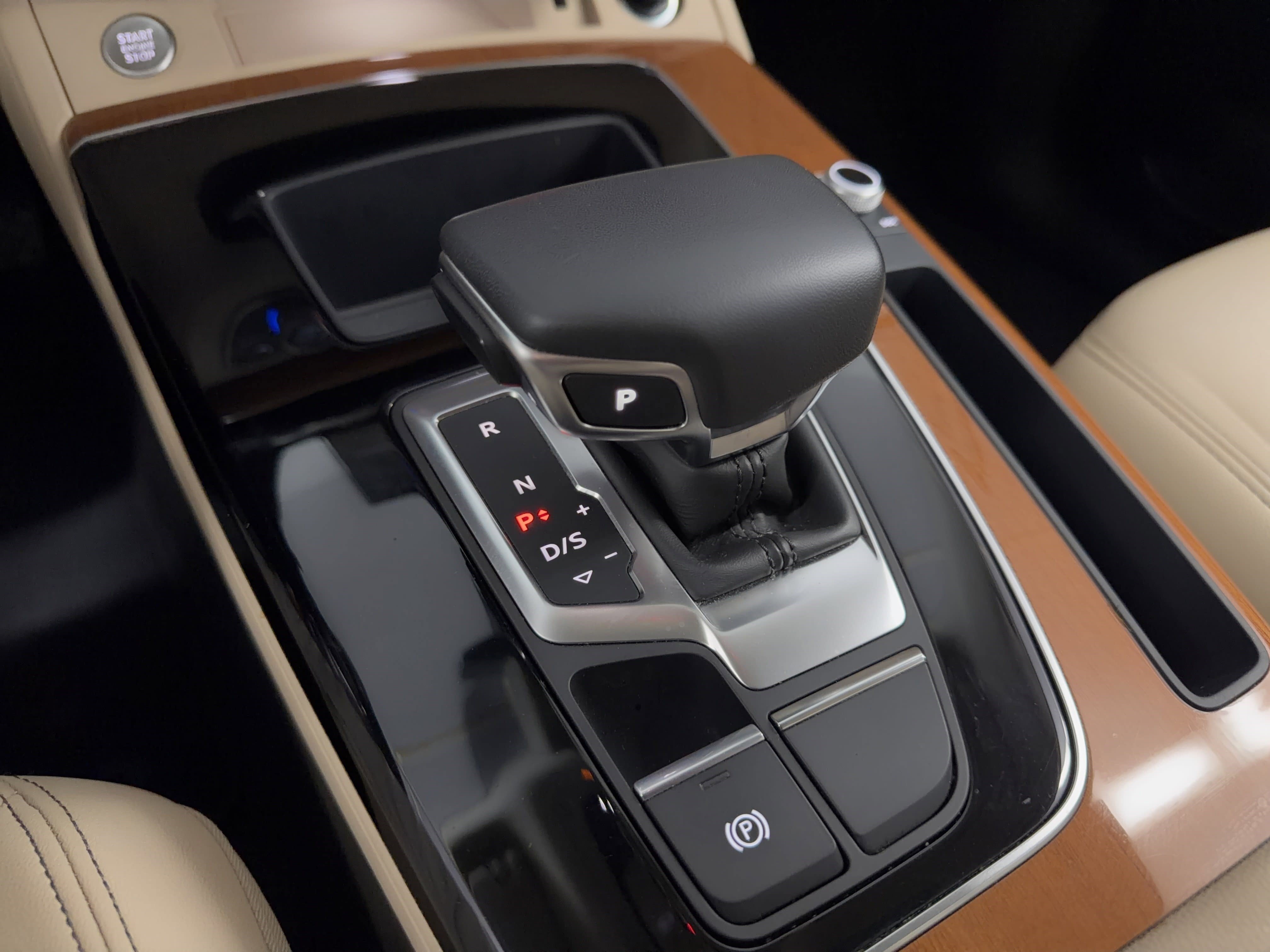 Certified 2023 Audi Q5 2.0T Premium w/ Convenience Package image 25