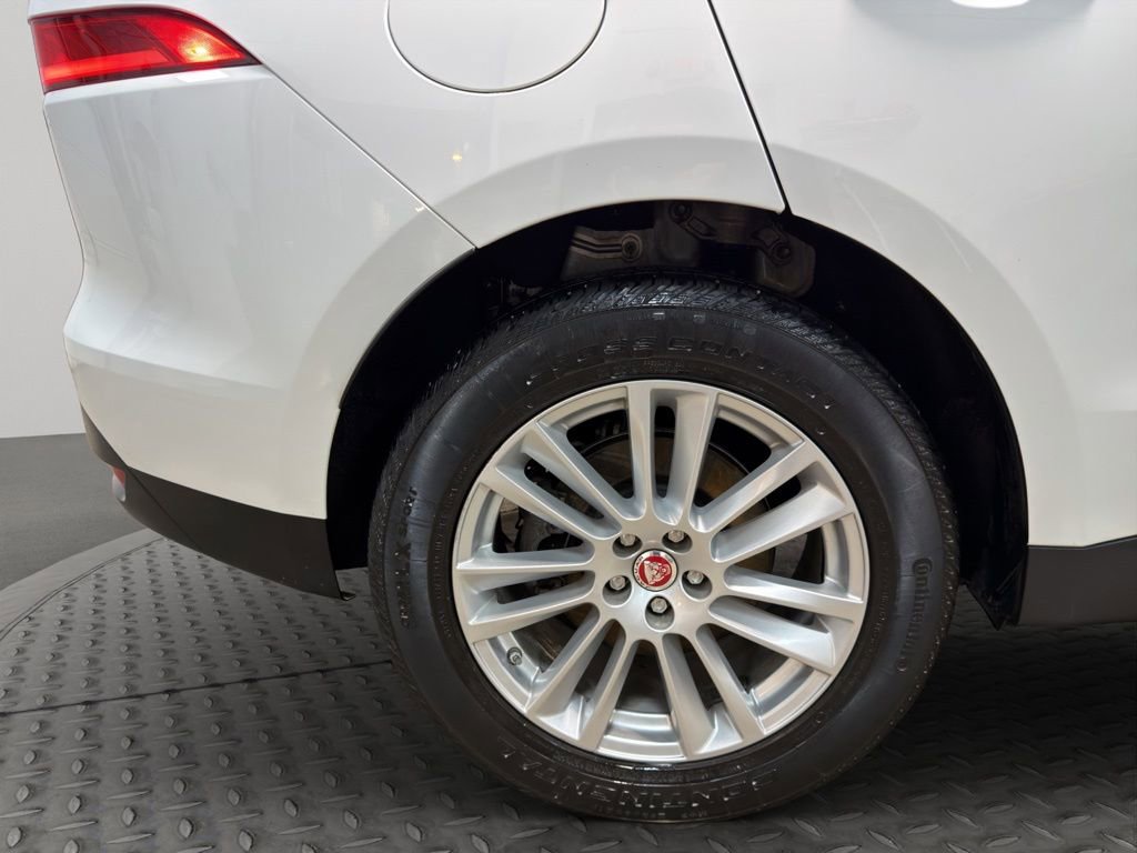 Used 2020 Jaguar F-PACE Prestige AWD/4WD image 26
