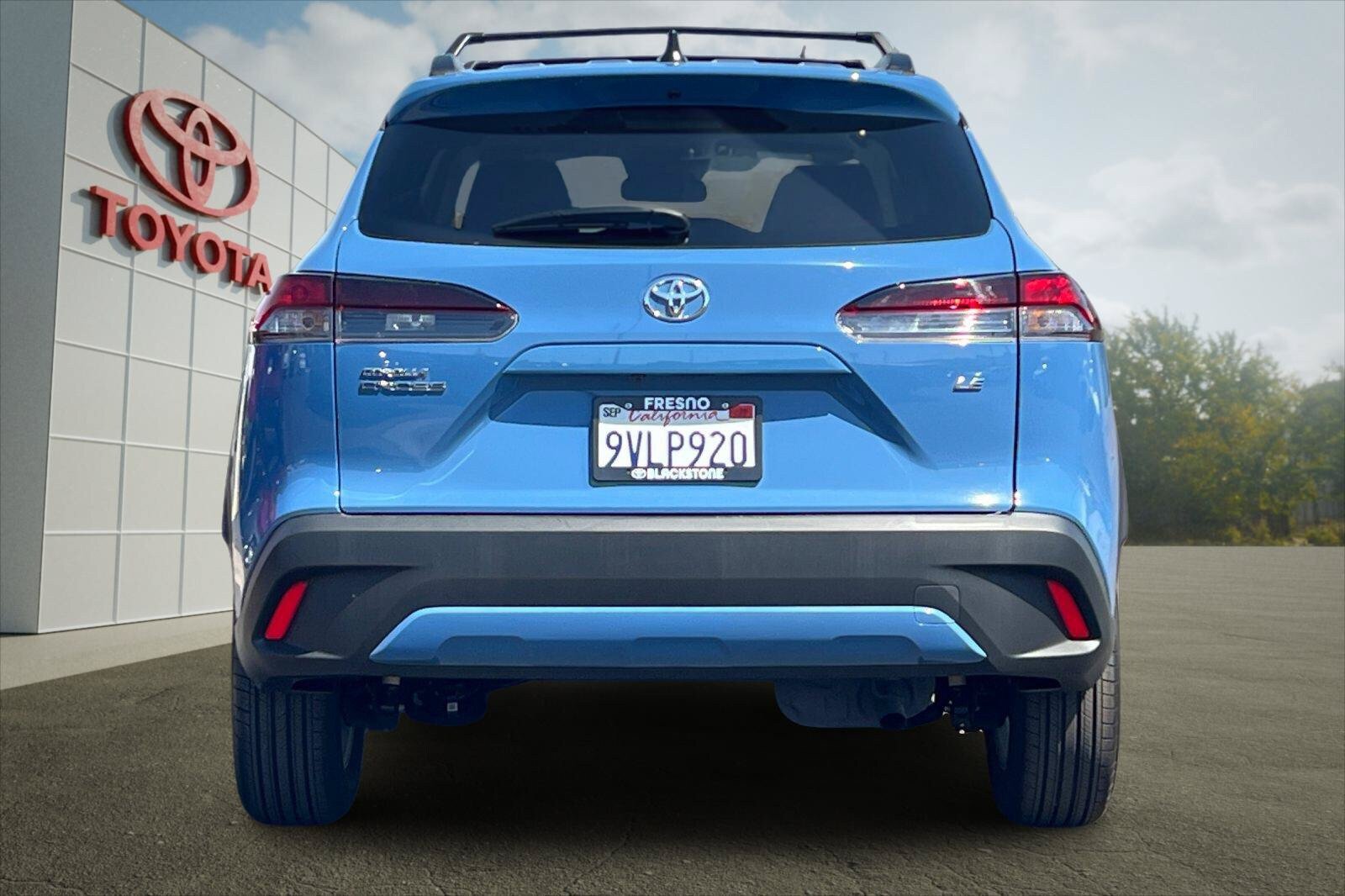 Certified 2026 Toyota Corolla Cross LE FWD image 4