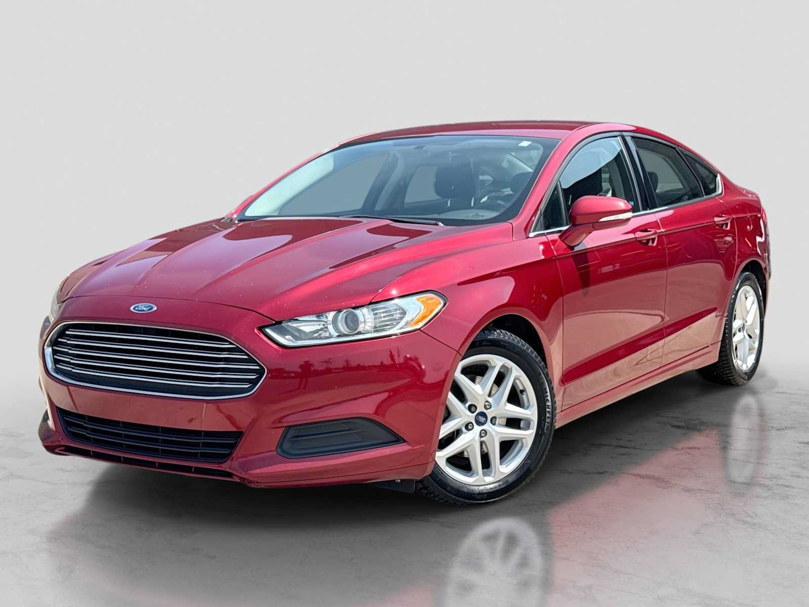Used 2013 Ford Fusion SE FWD video 1