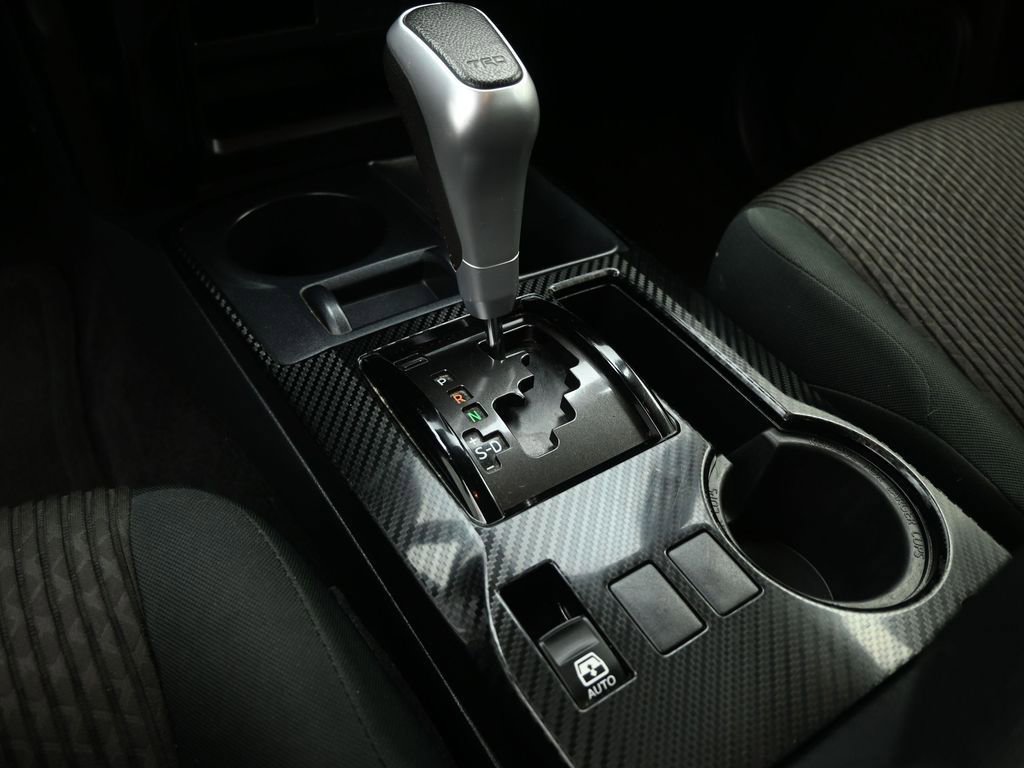 Used 2024 Toyota 4Runner TRD Off-Road image 17