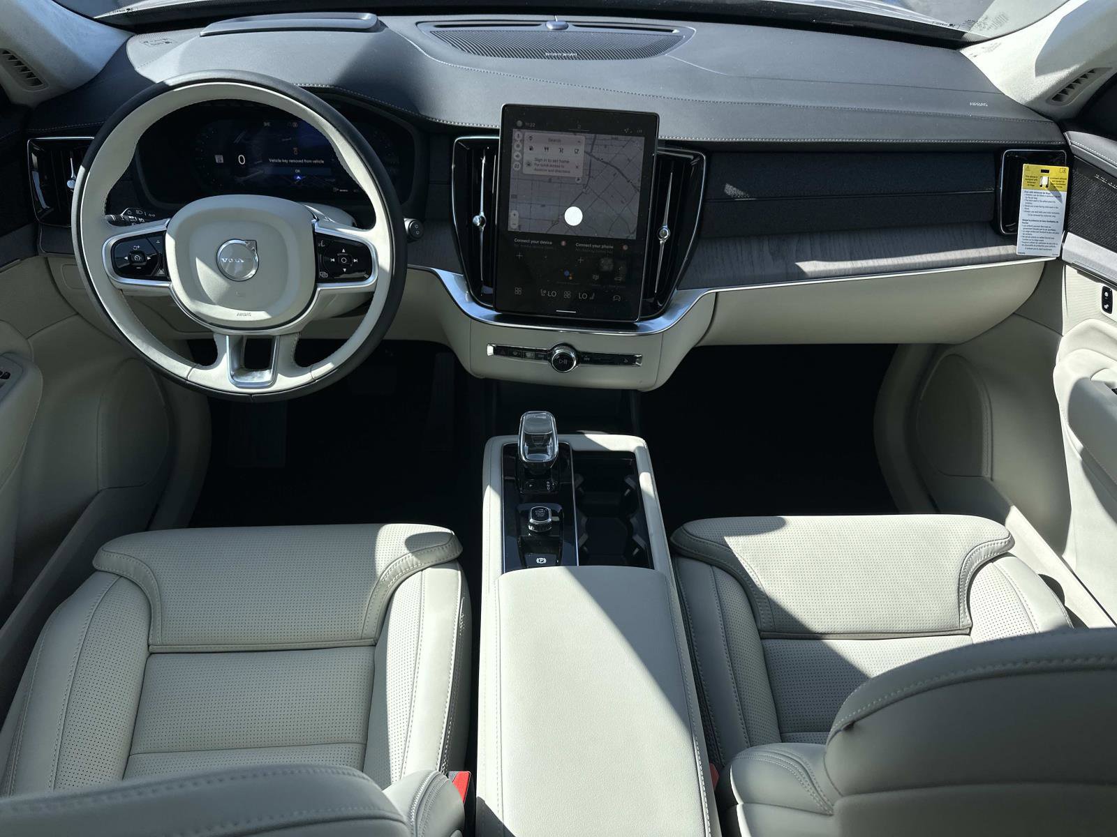 New 2026 Volvo XC90 B6 Ultra w/ Lounge Package AWD/4WD image 7