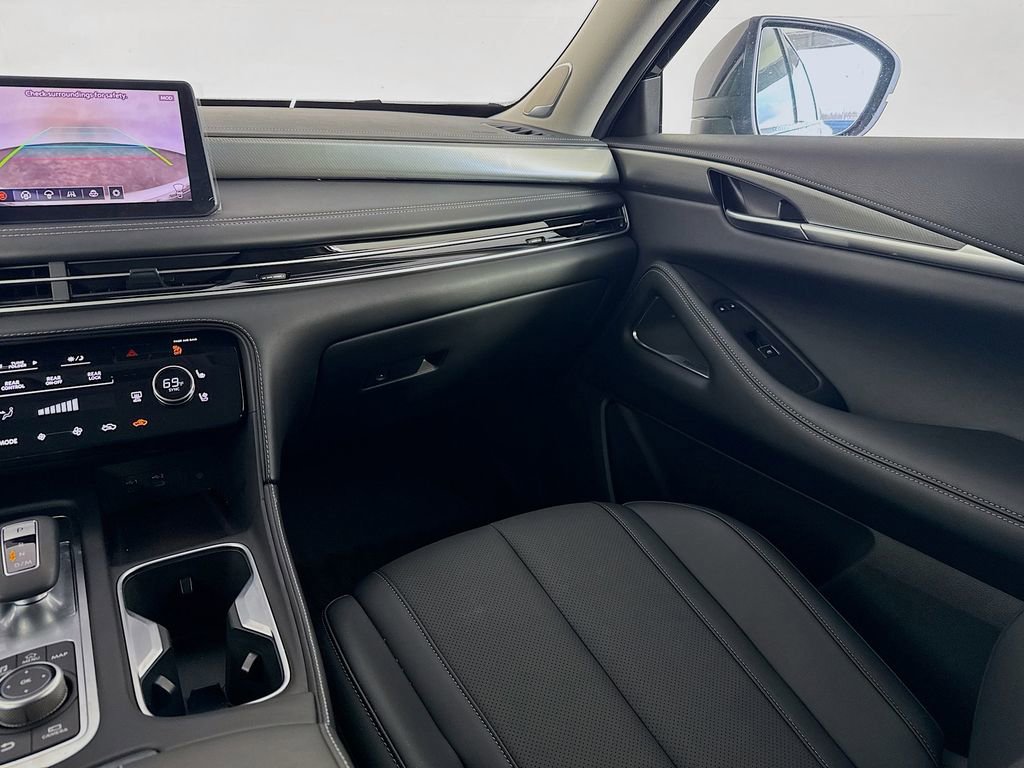 Certified 2026 INFINITI QX60 Luxe w/ Cargo Package image 25
