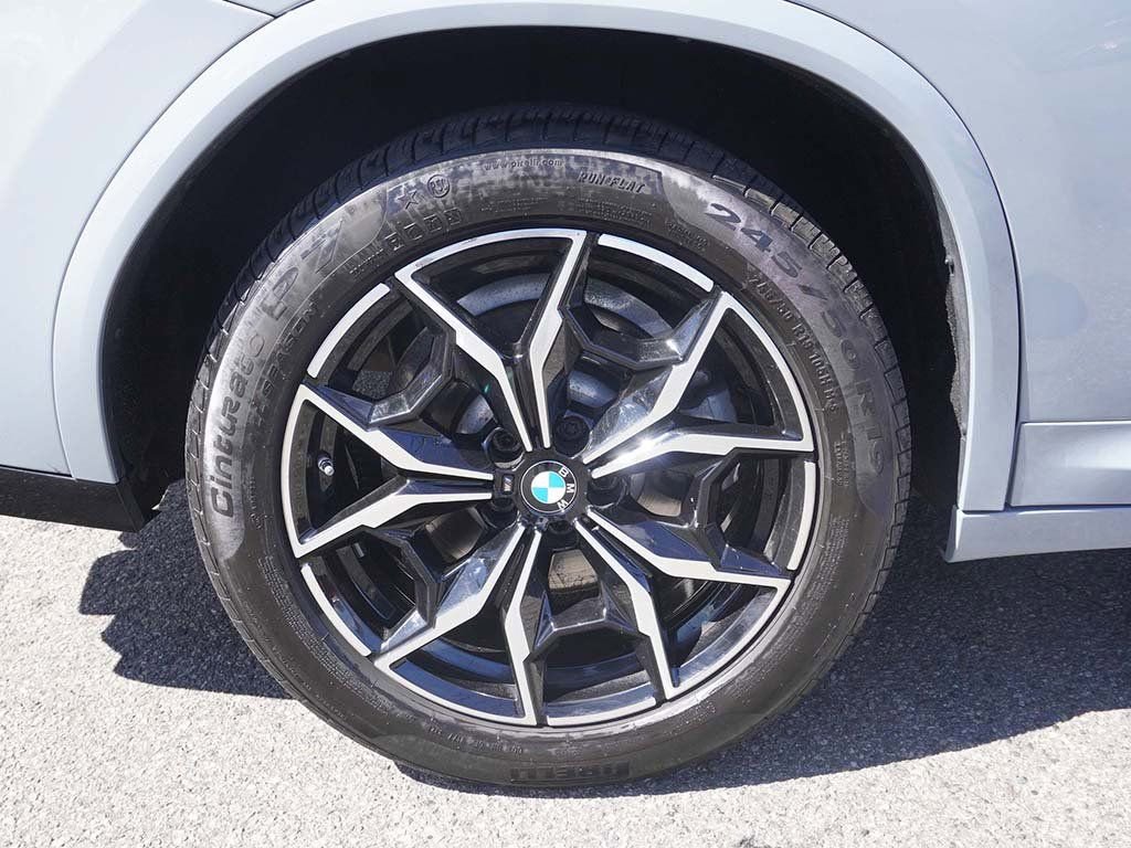 Used 2022 BMW X4 xDrive30i w/ M Sport Package image 21