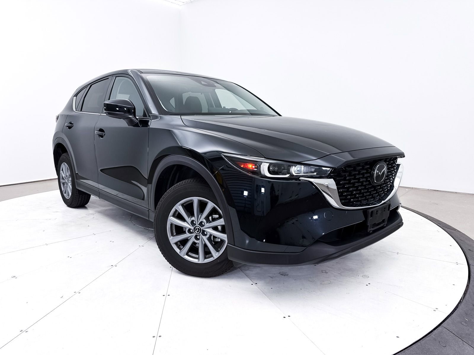 Certified 2023 MAZDA CX-5 AWD 2.5 S w/ Select Package image 1