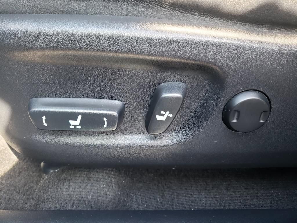 Used 2016 Lexus NX 200t F Sport w/ F Sport Premium Package image 18