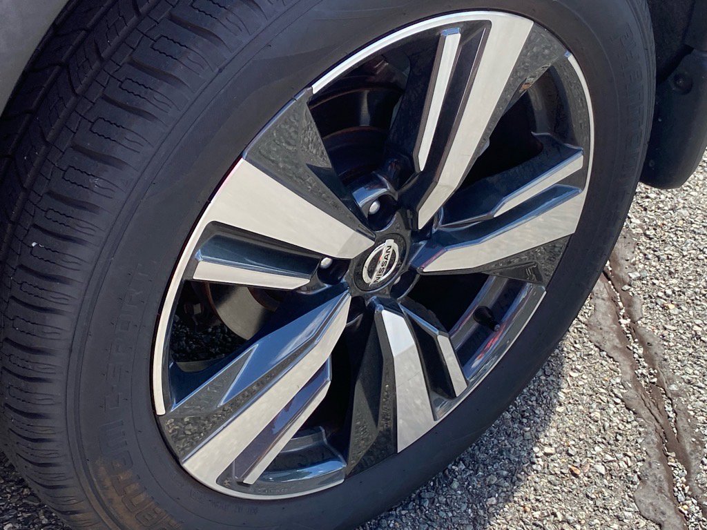 Used 2021 Nissan Rogue Platinum image 22