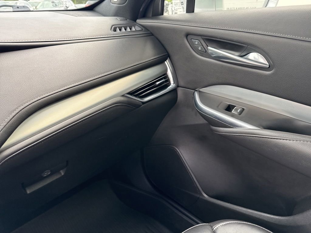 Used 2019 Cadillac XT4 Premium Luxury w/ Enhanced Visibility Package FWD image 27
