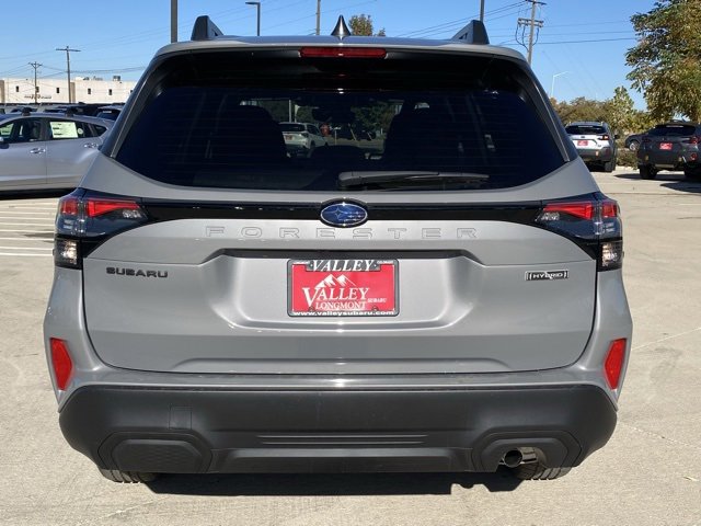 New 2025 Subaru Forester Premium image 4