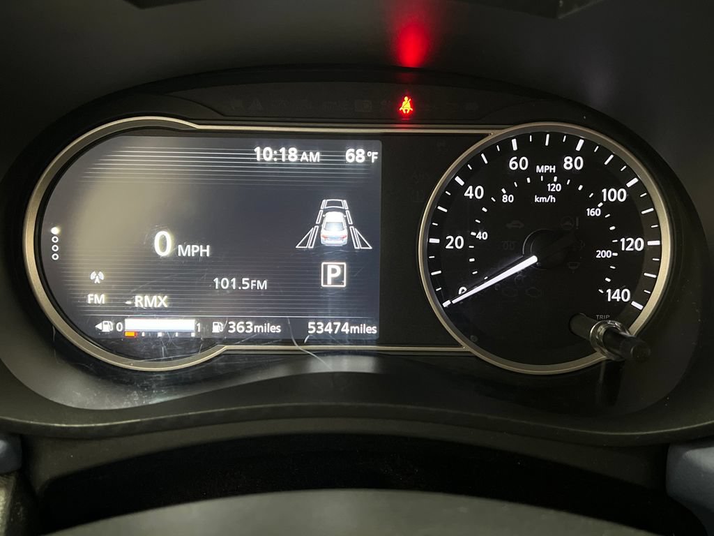 Used 2024 Nissan Versa SV FWD image 17