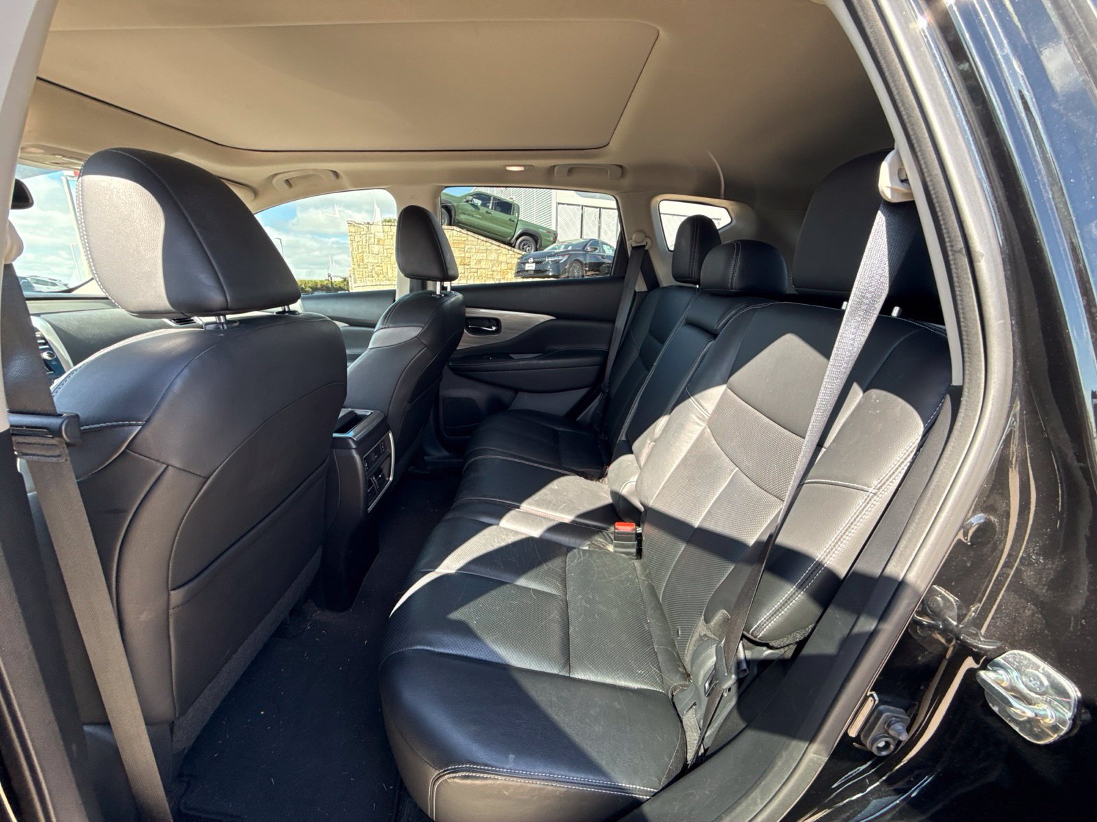 Used 2018 Nissan Murano Platinum w/ Cargo Package FWD image 16