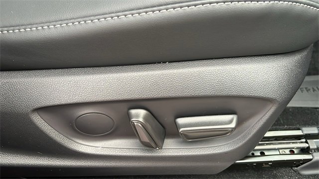 New 2026 Toyota Crown XLE image 33