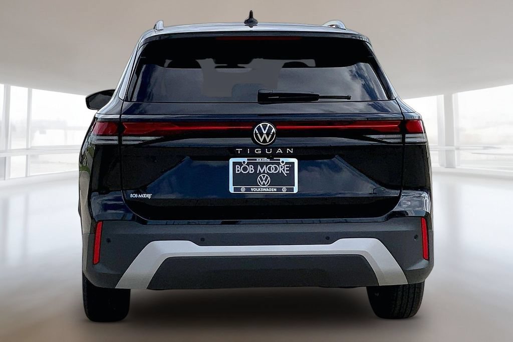 New 2026 Volkswagen Tiguan S FWD image 4