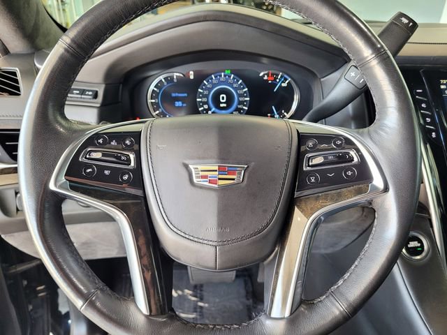 Used 2019 Cadillac Escalade Platinum w/ Escalade Sport Edition AWD/4WD image 23