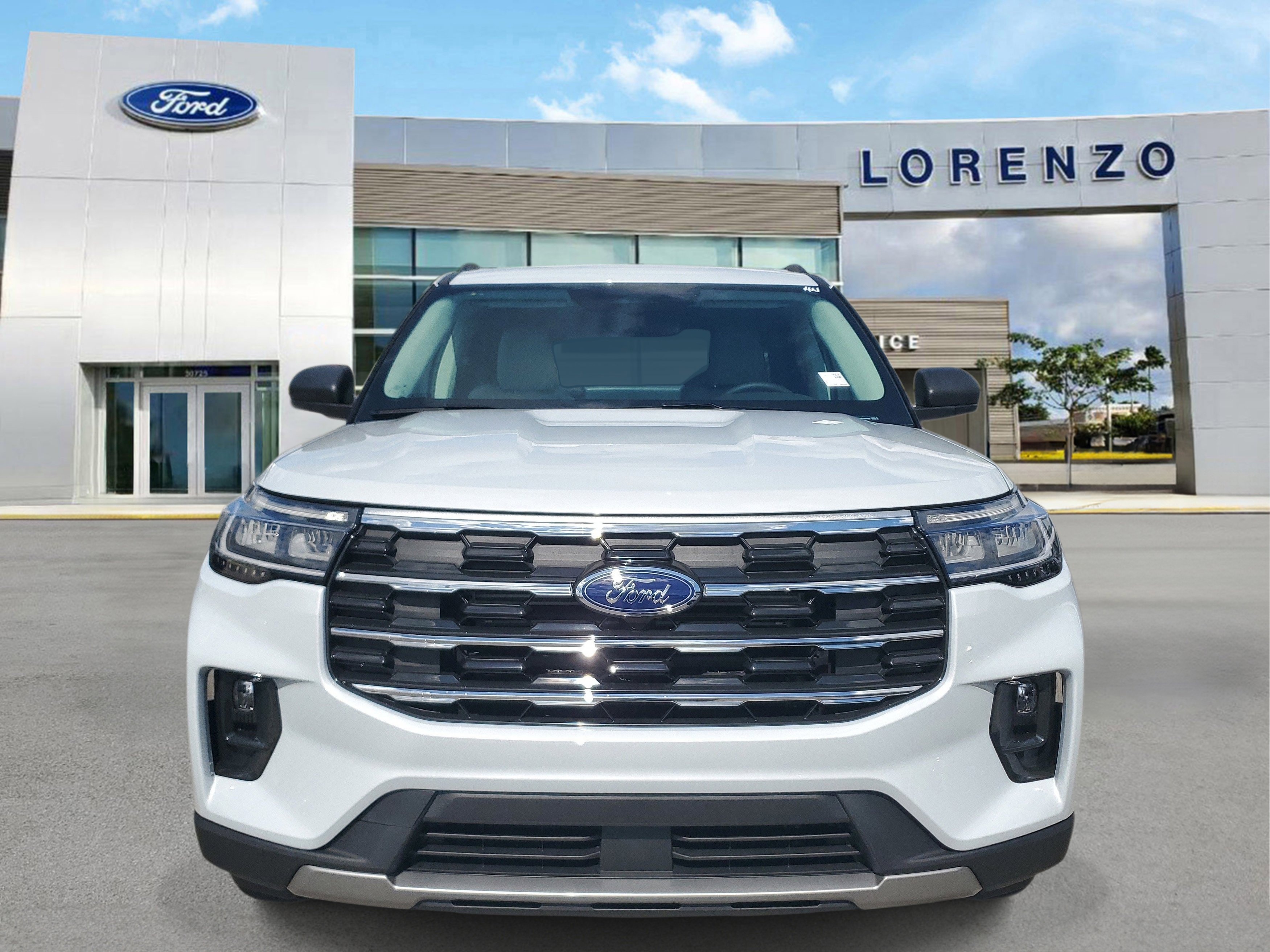New 2026 Ford Explorer Active image 2