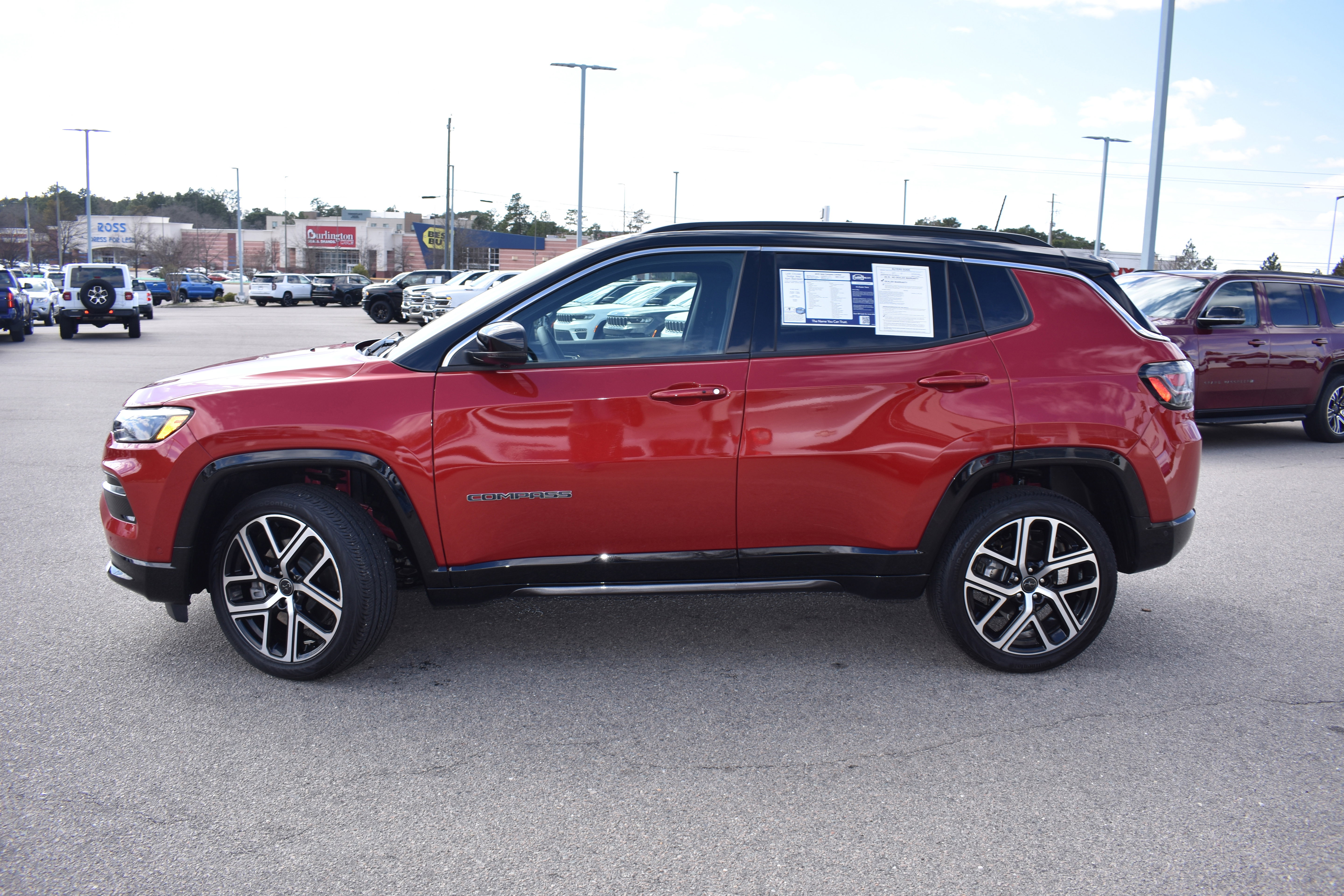 Used 2025 Jeep Compass Limited w/ Elite Group image 6