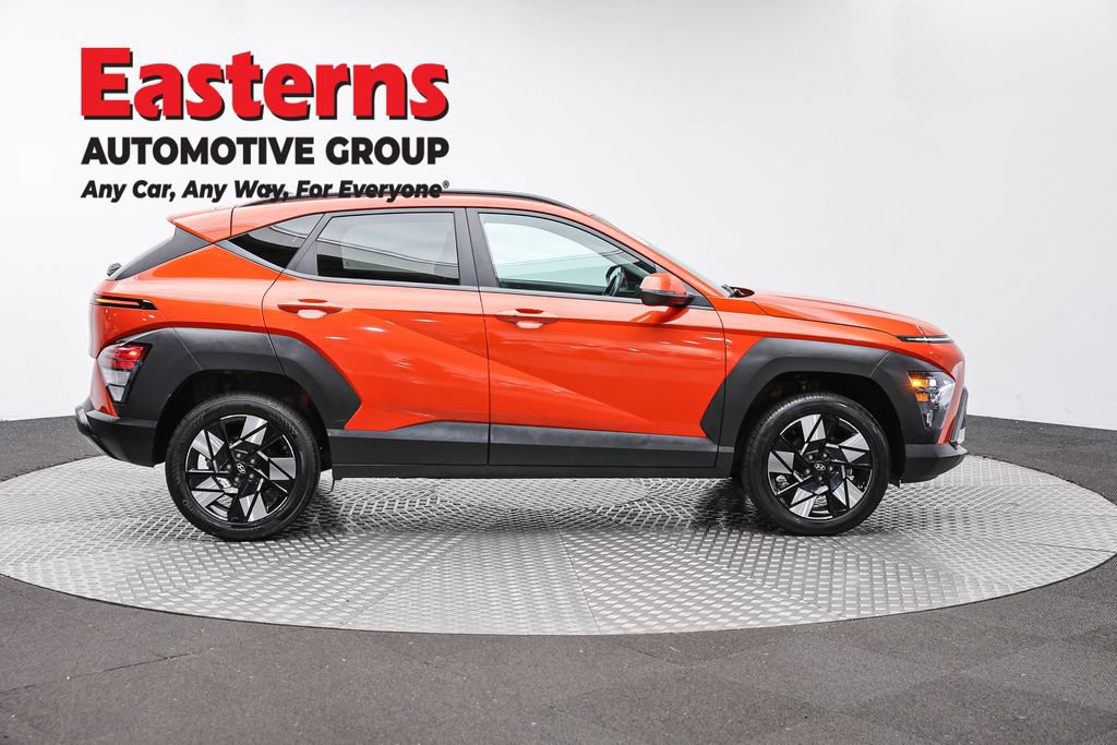 Used 2024 Hyundai Kona SEL AWD/4WD image 4