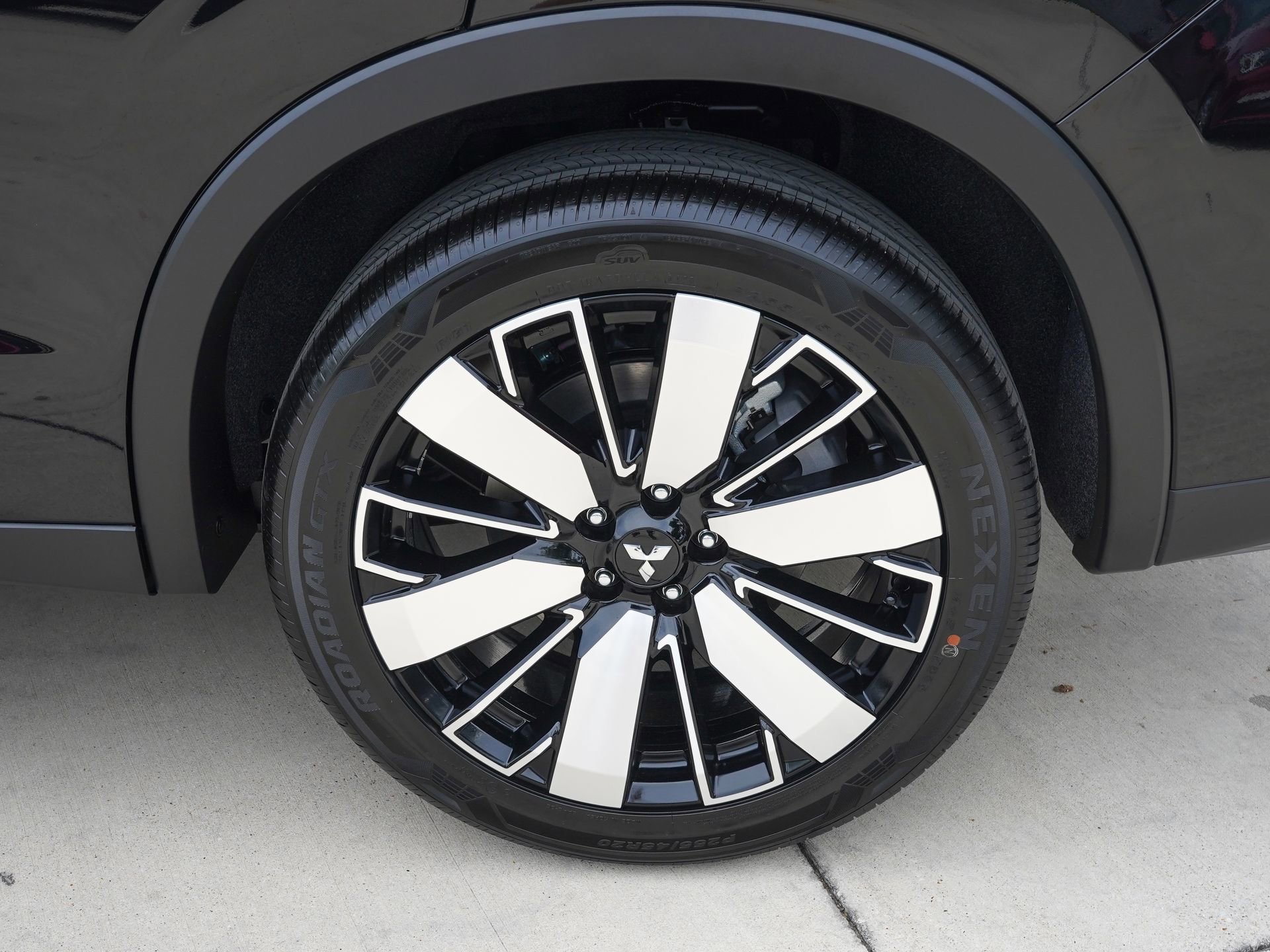 New 2026 Mitsubishi Outlander SE FWD image 15
