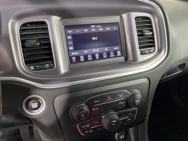 Used 2020 Dodge Charger SXT RWD image 29