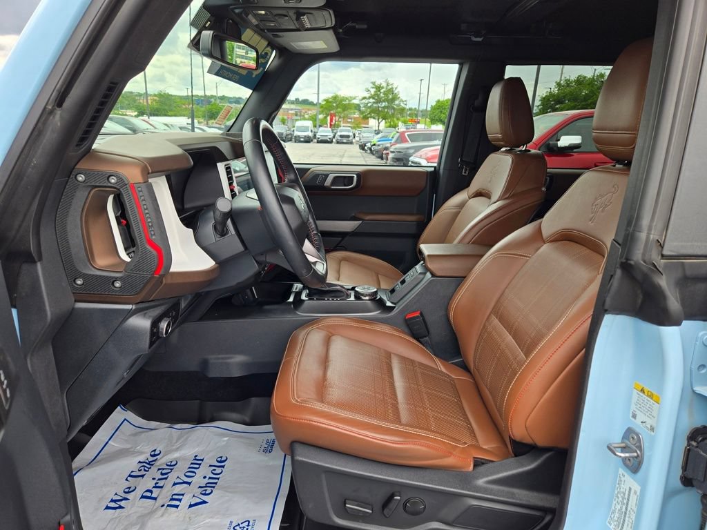 Used 2023 Ford Bronco Heritage Edition AWD/4WD image 13