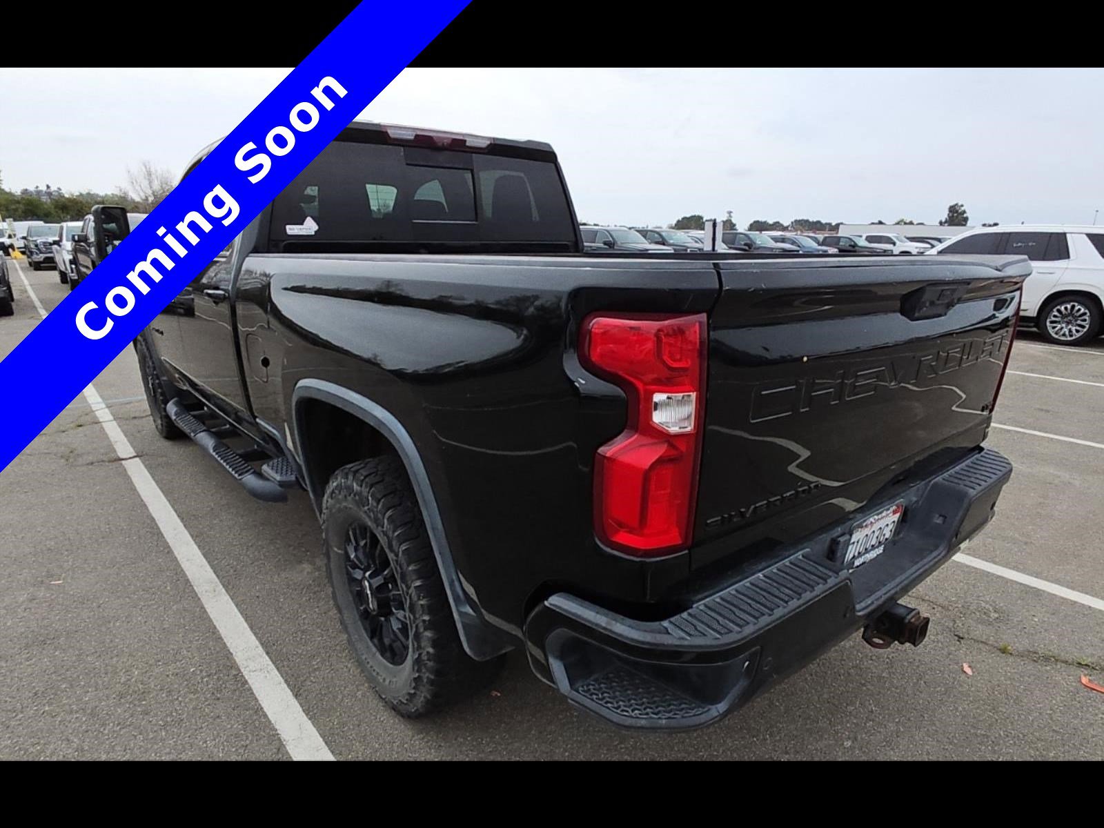 Used 2021 Chevrolet Silverado 2500 LTZ w/ LTZ Plus Package image 6