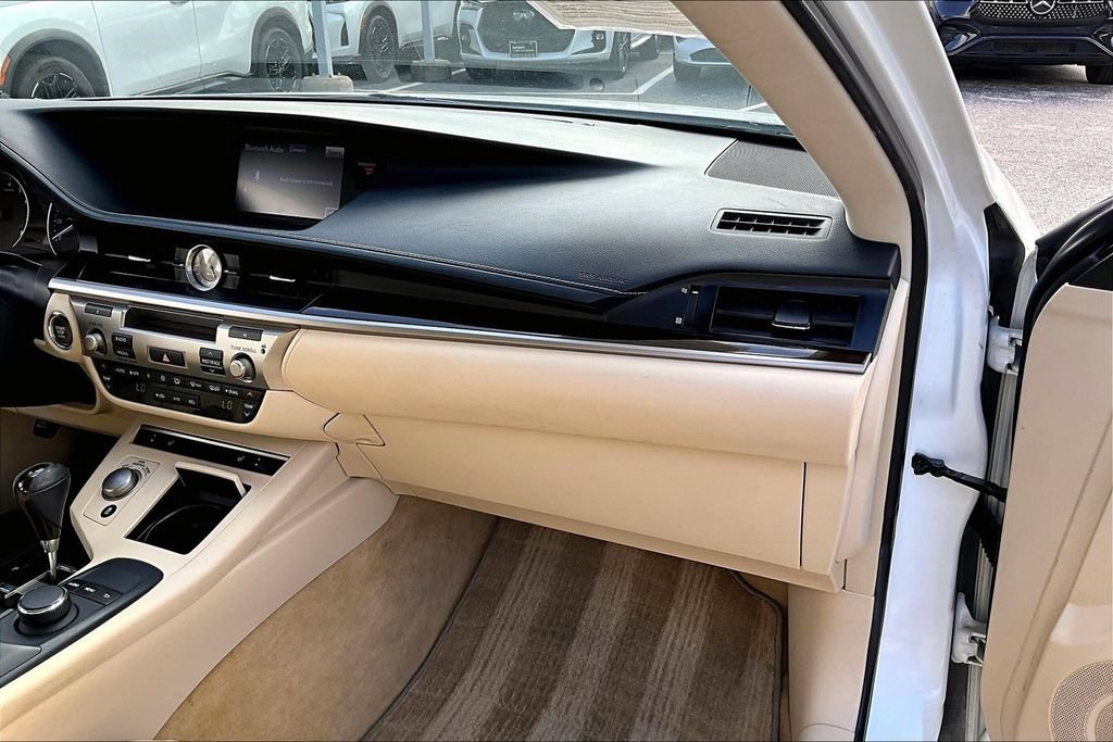 Used 2013 Lexus ES 350 w/ Premium Pkg FWD image 22