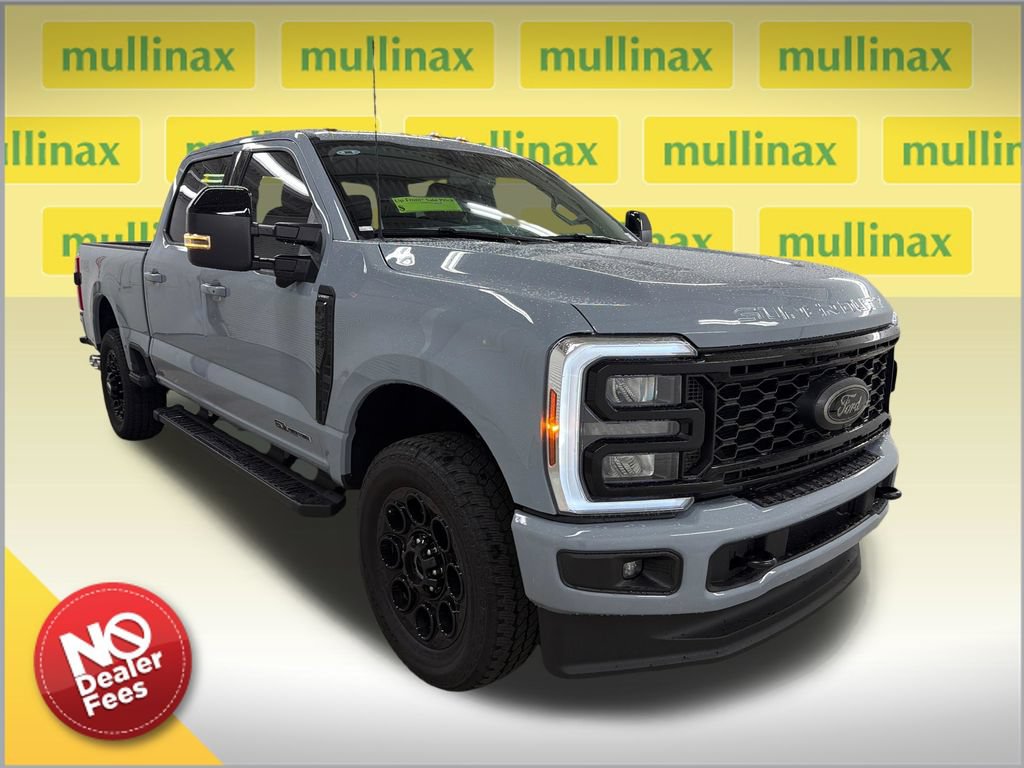 New 2026 Ford F250 Lariat w/ Black Appearance Package AWD/4WD 360° Tour