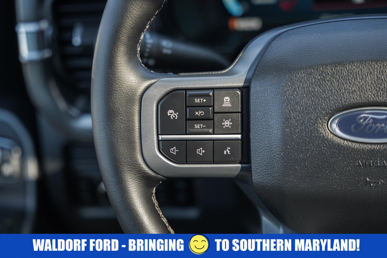 Used 2025 Ford F250 Lariat w/ Lariat Ultimate Package image 37