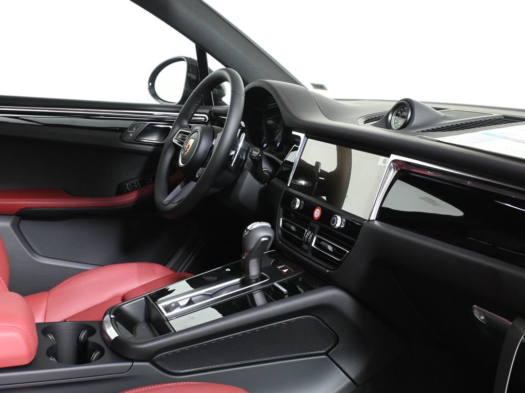 New 2026 Porsche Macan S AWD/4WD image 38
