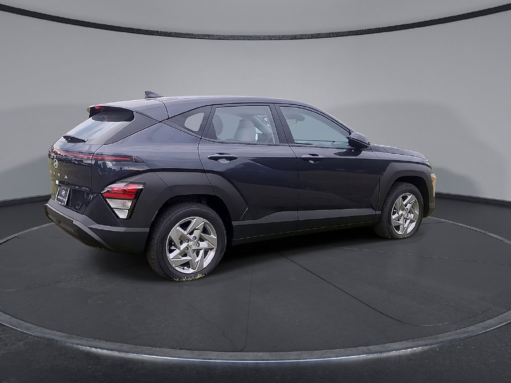 New 2026 Hyundai Kona SE FWD image 5