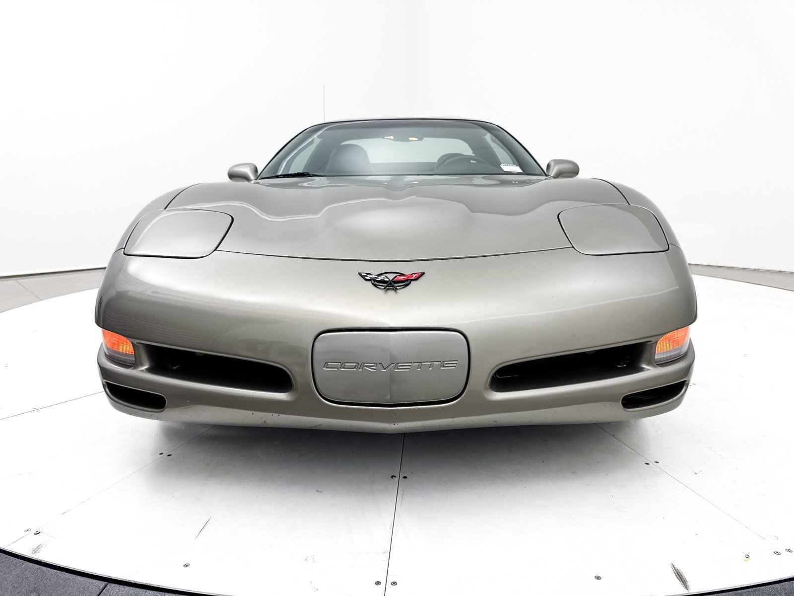 Used 2000 Chevrolet Corvette Coupe w/ Lighting Pkg image 12