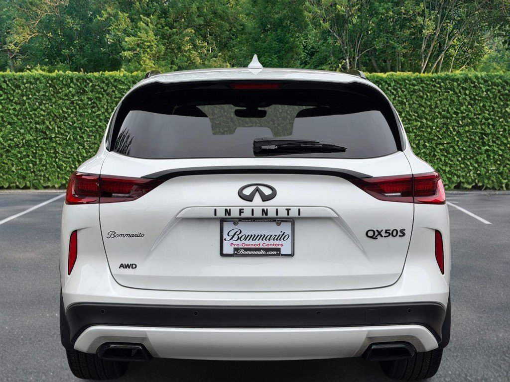Used 2023 INFINITI QX50 Sport AWD/4WD image 5