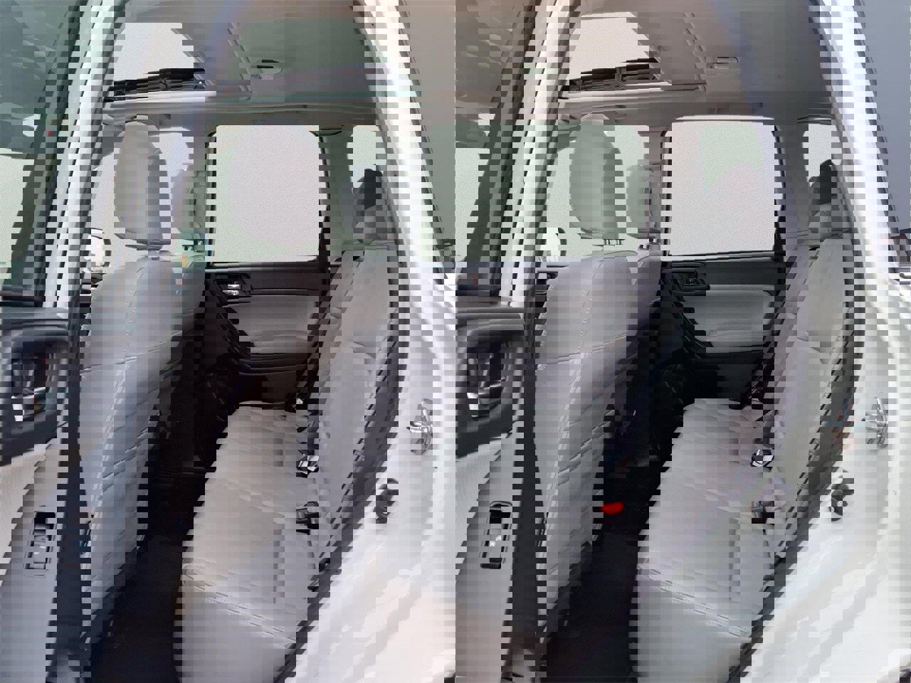 Used 2015 Subaru Forester 2.5i Limited w/ Popular Package #2 image 12