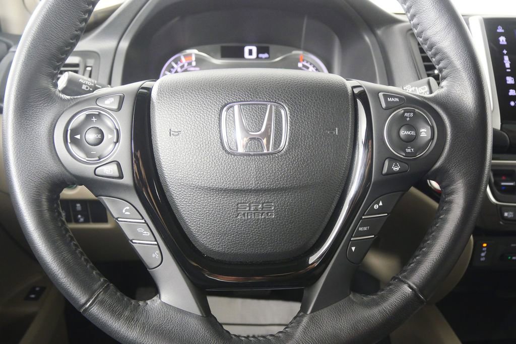 Used 2017 Honda Pilot Touring image 23