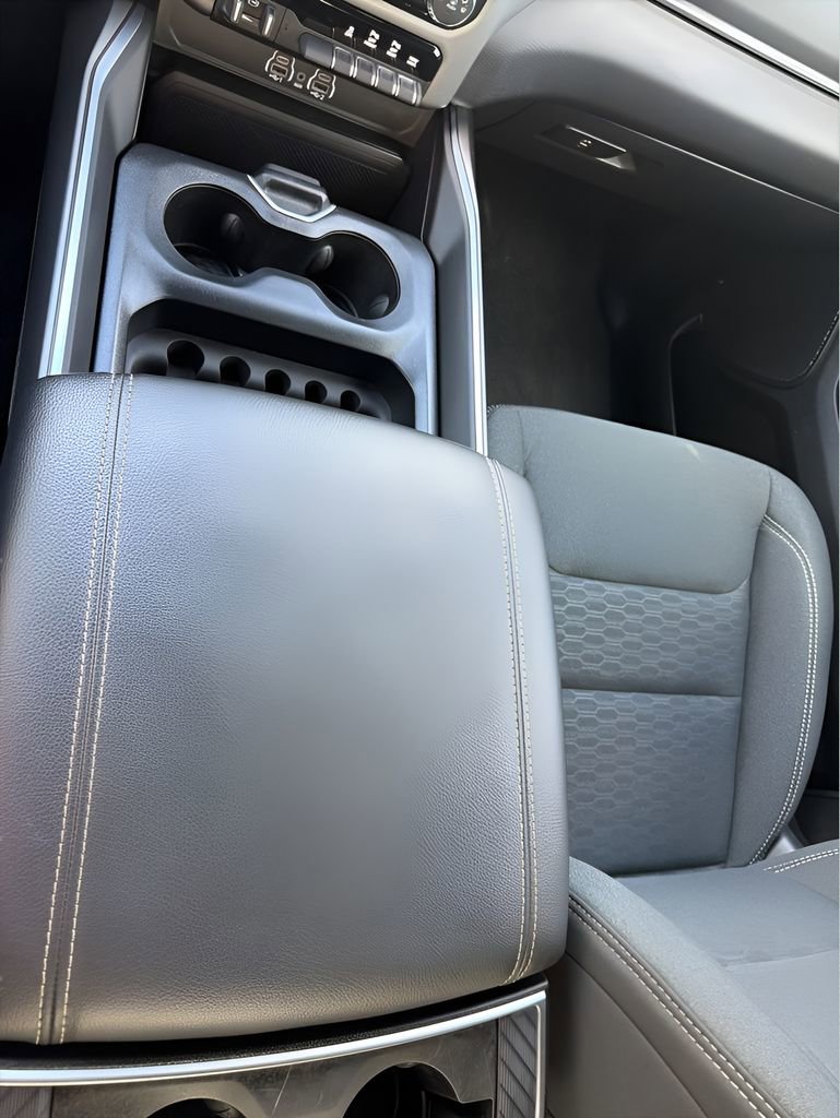 Used 2025 RAM 1500 Big Horn image 21